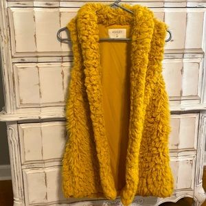 Ashley by 26 International